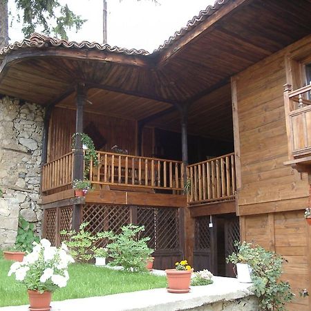 Sarafova Guest House Koprivștița Exterior foto