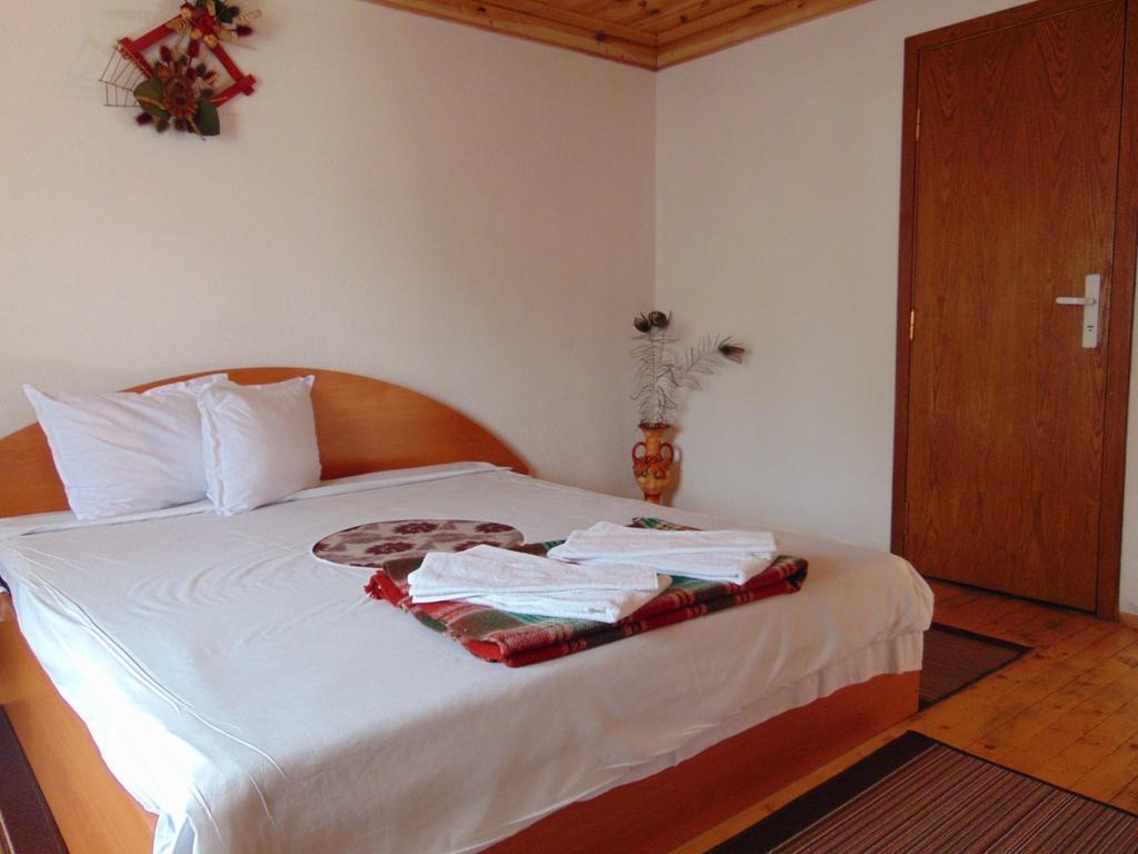 Sarafova Guest House Koprivștița Cameră foto